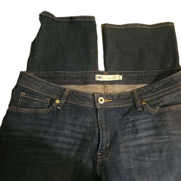 Levi's 529 Curvy Straight Leg Women's Jeans Dark Wash Classic Stretch Fit - Picture 2 of 12